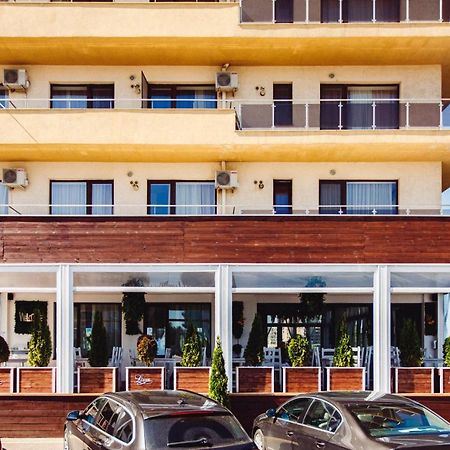 La Vida Loca Apartment Summerland Mamaia Extérieur photo