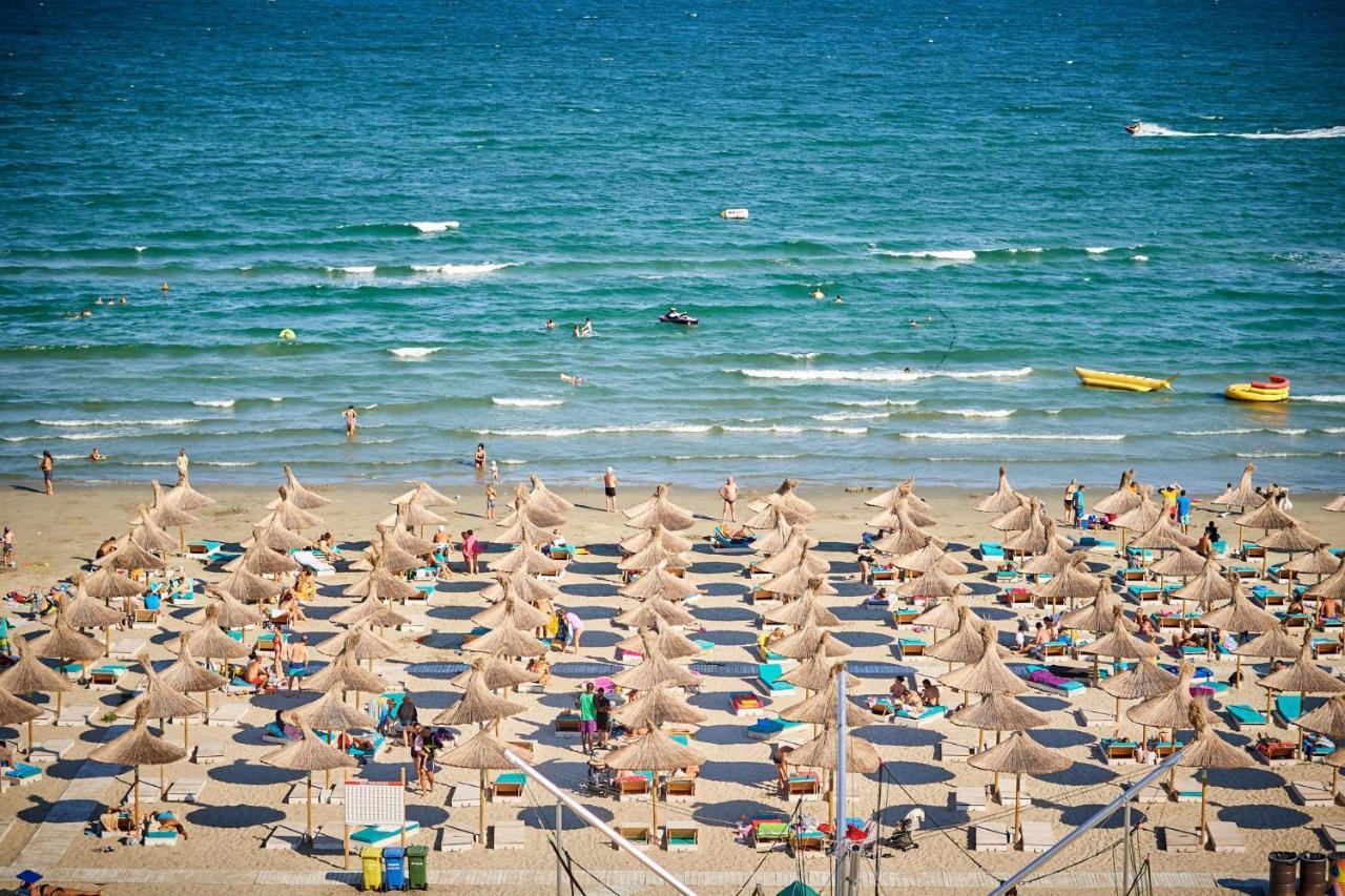 La Vida Loca Apartment Summerland Mamaia Extérieur photo