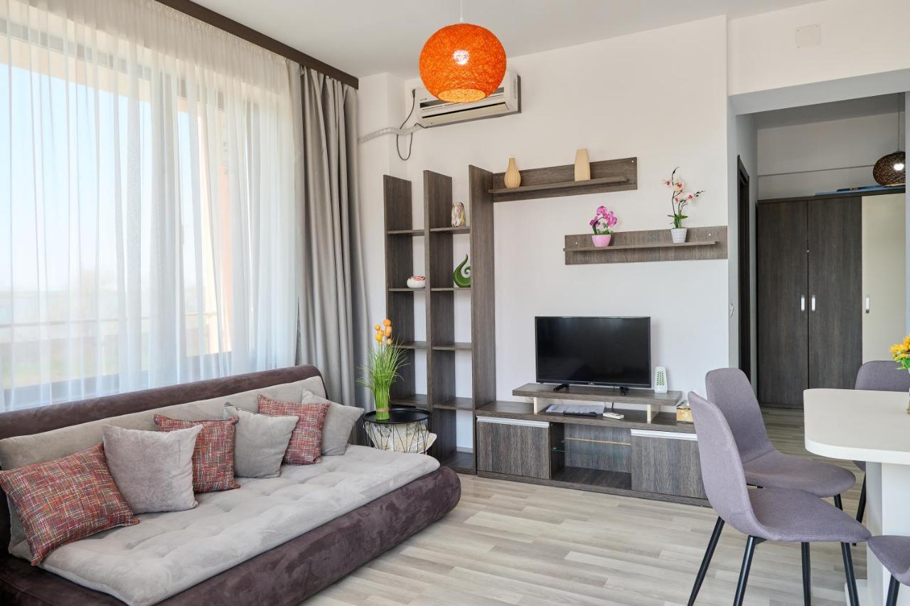 La Vida Loca Apartment Summerland Mamaia Extérieur photo